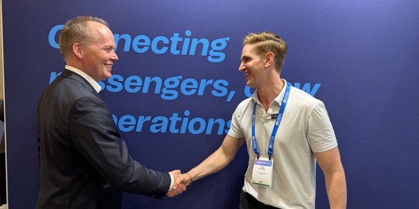 Roger Vimme, CCO, Telenor Maritime and Avi Ramú, Chief Revenue Officer, Quvia